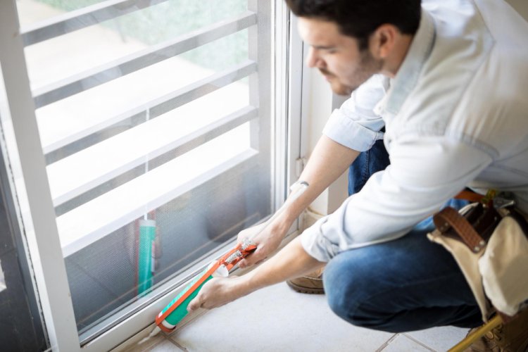 Drafty Windows? Expert Installers Offer Insulated Window Solutions Now!